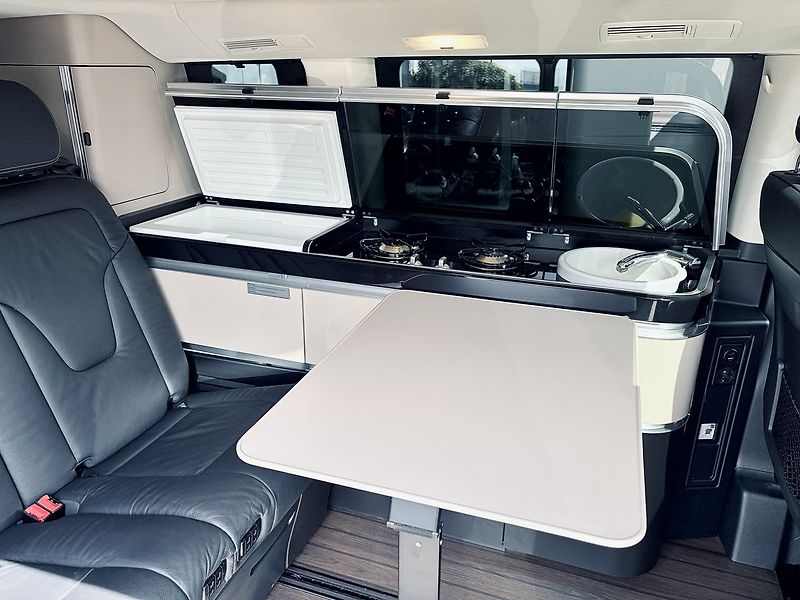 Mercedes-Benz Třídy V 300d 4M MARCO POLO - fotka 13 z 38