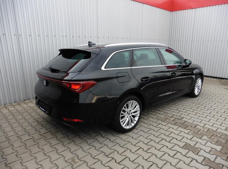 Seat Leon 2,0 TDI Xcellence ST, nové ČR, - fotka 3 z 23
