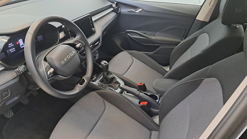 Škoda Fabia (2025) Selection 1,0 MPI 59 kW - fotka 11 z 24