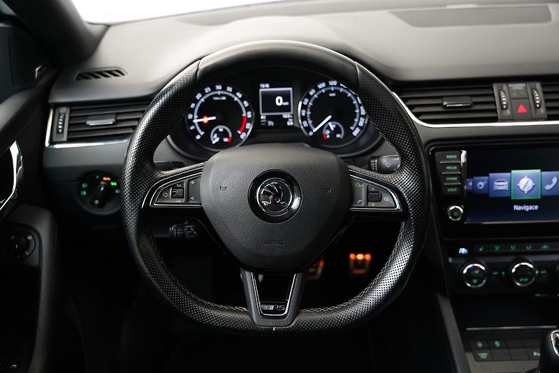 Škoda Octavia - fotka 18 z 27