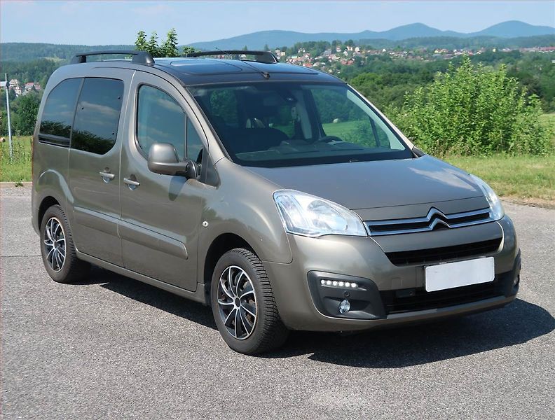 Citroën Berlingo (2016) Shine 1.2 PureTech, 5Míst - fotografie inzerátu
