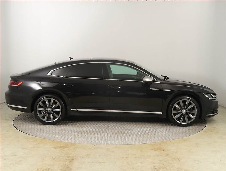 Volkswagen Arteon (2017) Elegance 2.0 BiTDI 4Motion - fotka 6 z 21