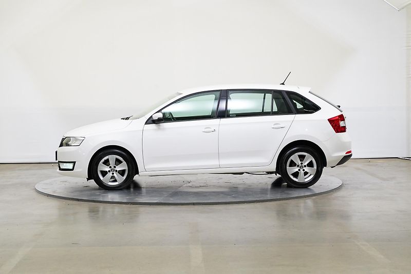 Škoda Rapid - fotka 3 z 26