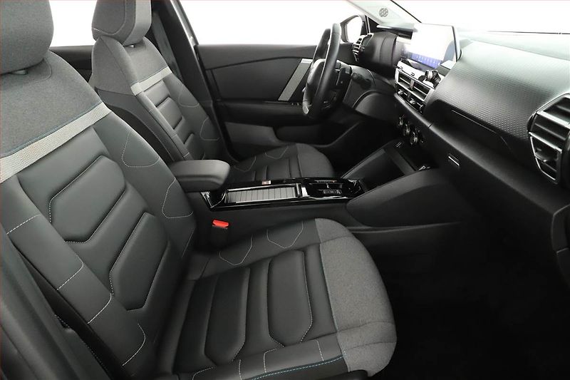 Citroën C4 (2023) 1.2 PureTech, Automat - fotka 7 z 17