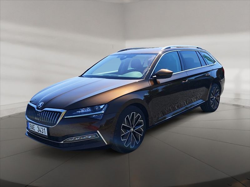 Škoda Superb 1,5 TSI Laurin&Klement DSG - fotka 3 z 11