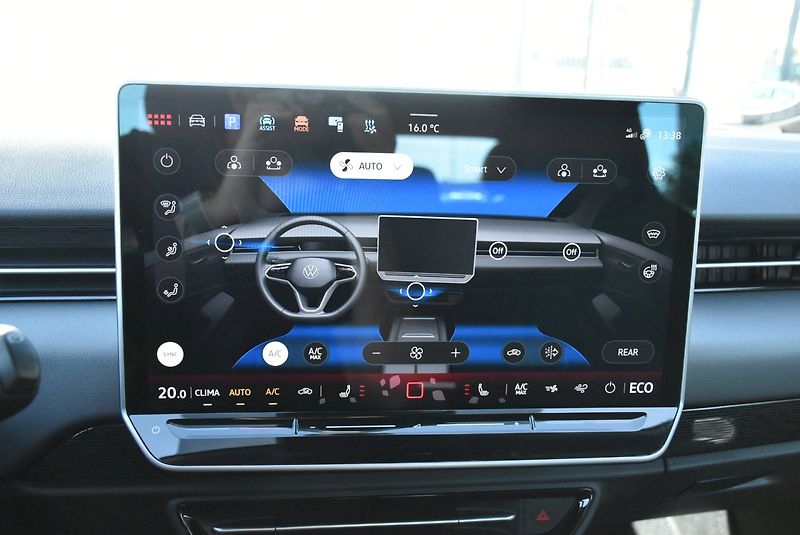 Volkswagen ID.7 (2024) PRO 210kW - fotka 19 z 34
