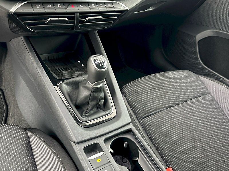 Škoda Octavia (2025) 1.5TSI 110kW Selection - fotka 19 z 27