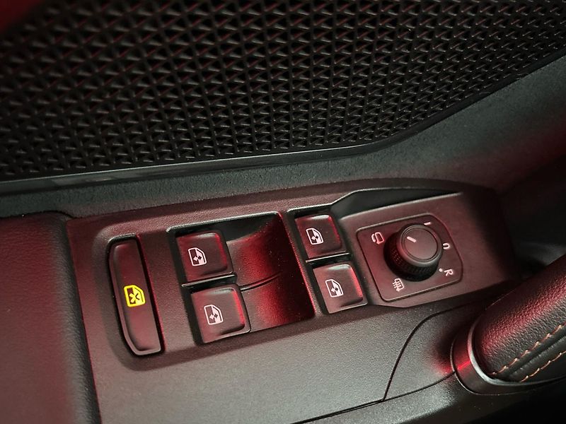 Cupra Leon SP DSG - fotka 21 z 32