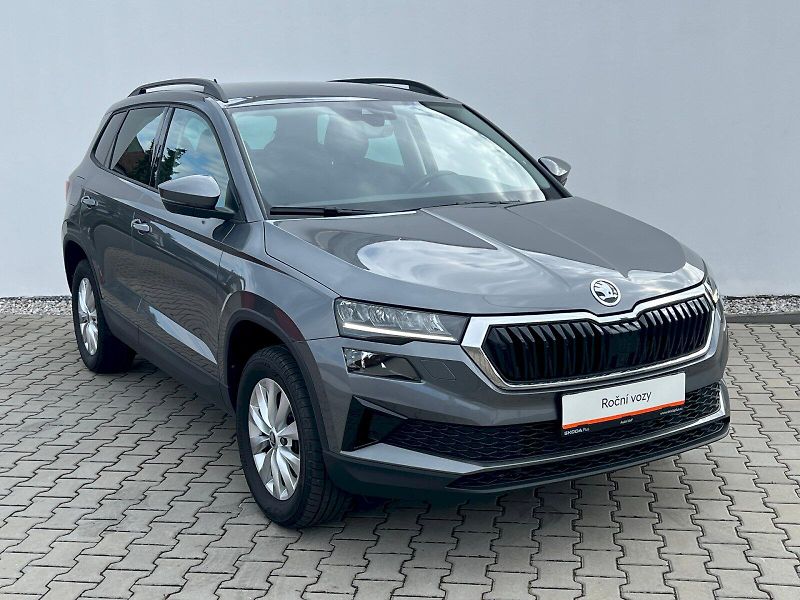 Škoda Karoq (2025) Selection 1.5TSi 110kW 6°manuá - fotka 7 z 30