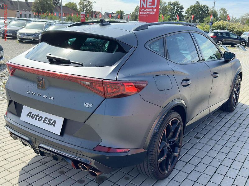 Cupra Formentor (2023) 2.5 TSI, 1.maj,ČR, AT - fotka 4 z 20