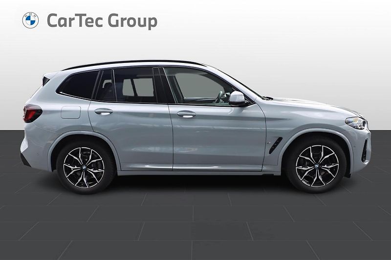 BMW X3 xDrive30e - fotka 6 z 17