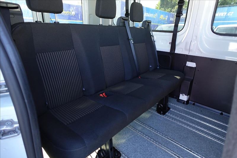 Ford Transit 2,0 TDCI  L3H2 9MÍST BUS KLIMA - fotka 24 z 43