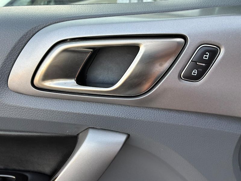 Ford Ranger (2018) 3.2D, 147KW, 4X4, LIMITED - fotka 22 z 28
