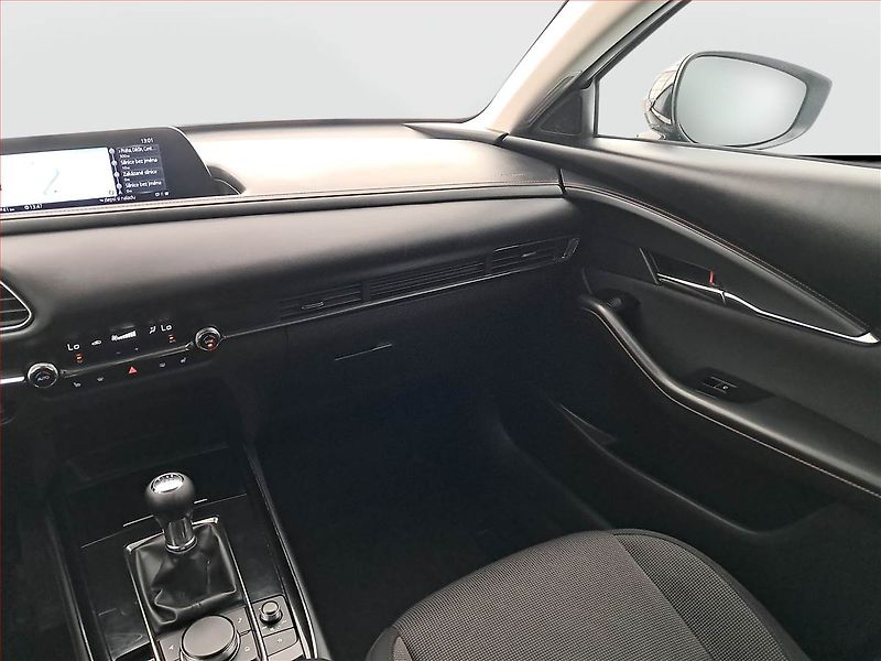 Mazda CX-30 (2023) Skyactiv-X 2.0 - fotka 8 z 22