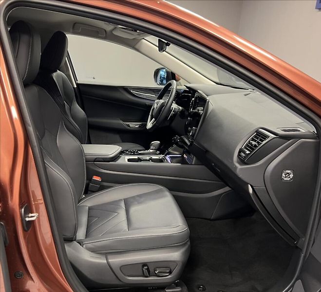 Lexus NX 450h plus 450H+ 2,5 PHEV PRESTIGE - fotka 7 z 18
