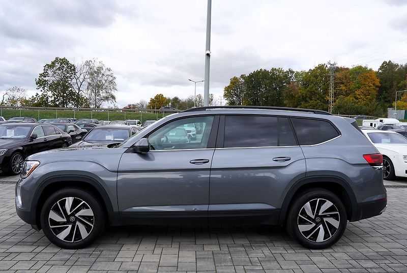 Volkswagen Atlas 2.0 TSI/automat/kůže/7 míst - fotka 3 z 49