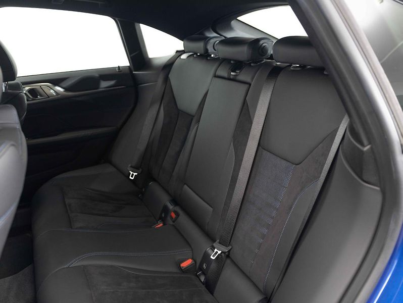 BMW i4 M50 xDrive - fotka 22 z 22