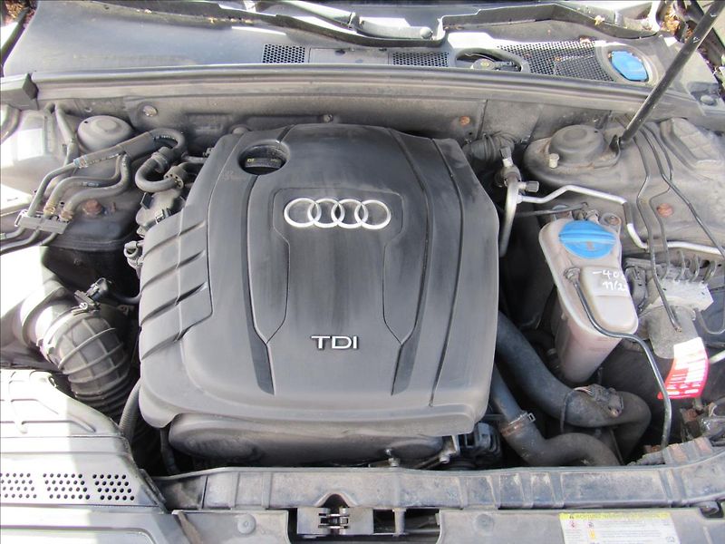 Audi A4 Avant 2,0 TDi 110kW - fotka 29 z 31