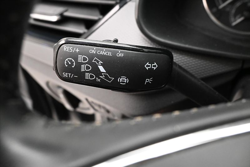 Škoda Kamiq 1,0 TSI 70 kW Tažné zařízení Z - fotka 23 z 31