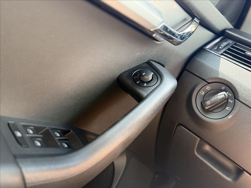 Škoda Octavia 2,0 TDI 110kW DSG XENONY - fotka 15 z 28