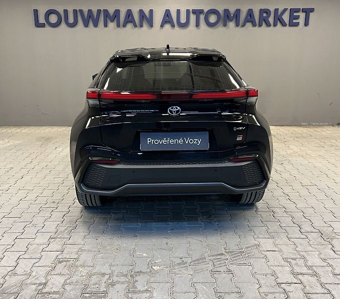 Toyota C-HR HYBRID AT AWD GR SPORT PREMIER - fotka 17 z 19