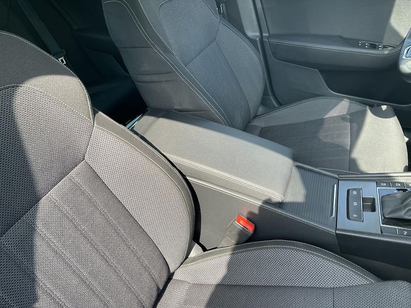 Škoda Superb 2.0 TSi Dsg 4x4 STYLE-DPH-ČR ! - fotka 21 z 54