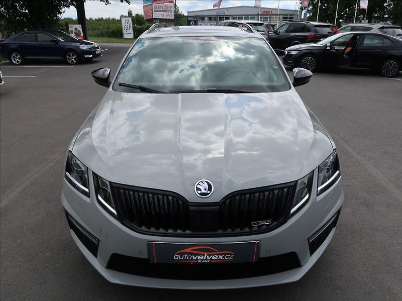 Škoda Octavia 2,0 TSi,180kW,RS,NovéČR,DPH - fotka 7 z 31