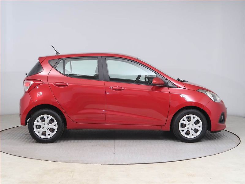 Hyundai i10 (2016) 1.0, Serv.kniha - fotka 6 z 15