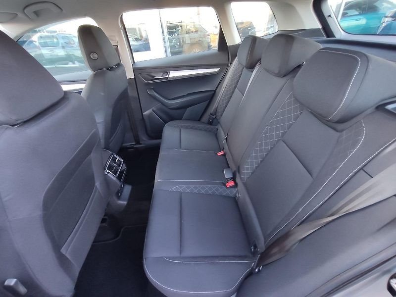 Škoda Karoq (2018) Ambition 1.0 TSI 96kW MAN6 TZ - fotka 5 z 30