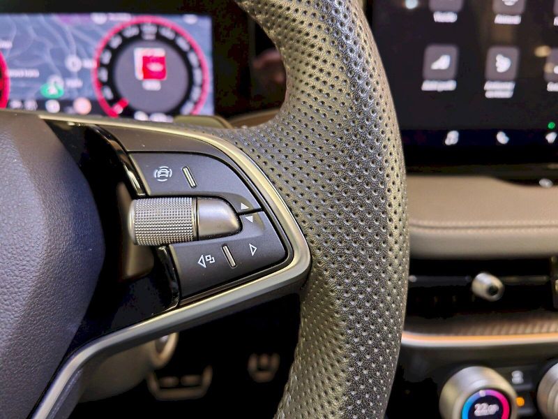 Škoda Superb (2025) Combi 2.0 TSI 195 kW DSG 4x4 S - fotka 9 z 36