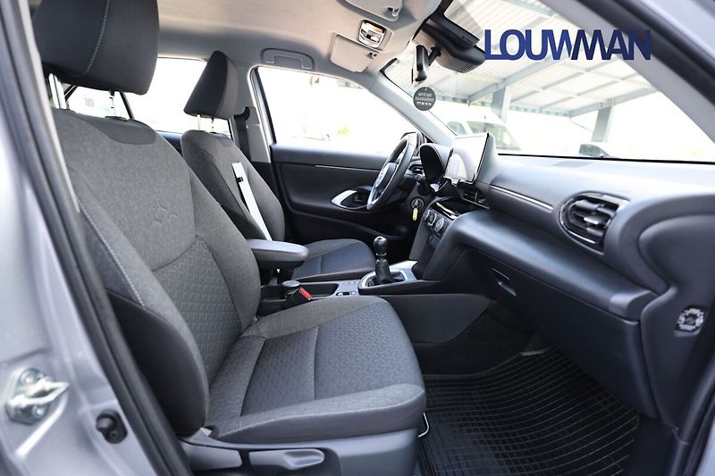 Toyota Yaris Cross COMFORT - fotka 12 z 20