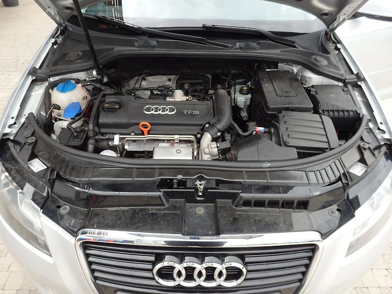 Audi A3 SPORTBACK 1.4 TFSI 6x AIRBAG - fotka 15 z 16