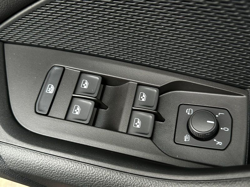 Škoda Octavia Combi 1.5TSi e-TEC M-HEV DSG S - fotka 15 z 41