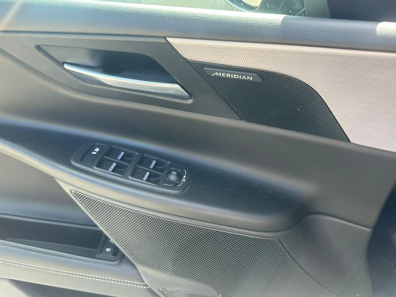 Jaguar XE (2016) 2.0D, 120KW, R SPORT - fotka 23 z 27