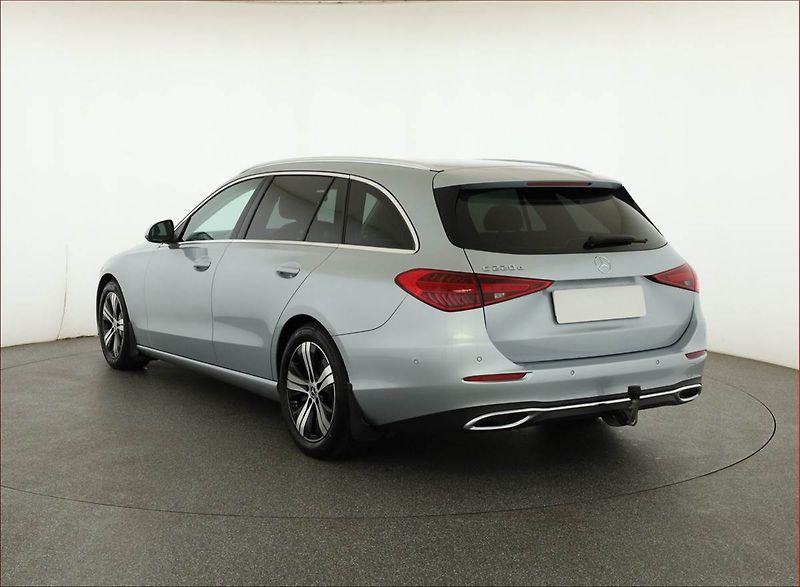 Mercedes-Benz Třídy C (2022) Avantgarde C 220 d - fotka 4 z 18