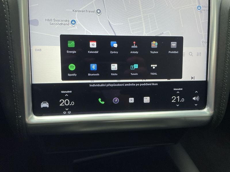Tesla Model X 90D AWD, 7míst, tažné zařízení - fotka 19 z 43