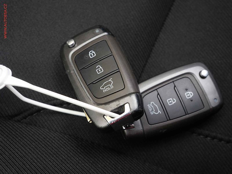 Hyundai Tucson (2021) 1.6 TGDi, ČR, Smart, AT - fotka 26 z 26