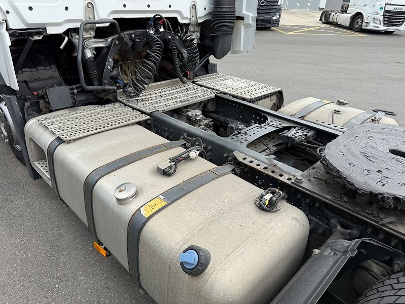 Mercedes-Benz 1845 Actros EURO 6 MEGA/lowdec - fotka 12 z 20