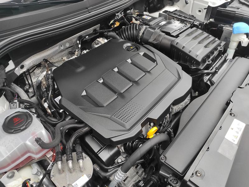 Škoda Kodiaq 2,0TDi DSG,4x4,7míst,Záruka - fotka 34 z 46
