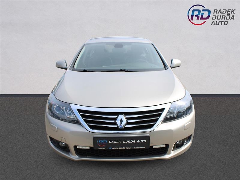 Renault Latitude 2,0 dCi  NOVÉ V ČR,AUTOMAT - fotka 2 z 30