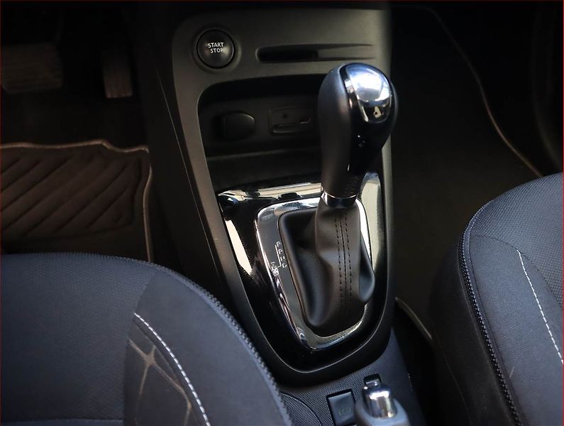 Renault Captur (2013) 1.2 TCe, Automat, Navi - fotka 16 z 20