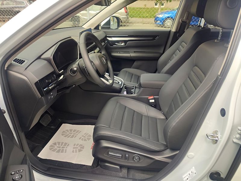 Honda CR-V (2026) 2.0 e:HEV ELEGANCE MR2026 AWD - fotka 24 z 36