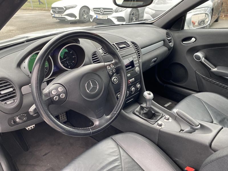 Mercedes-Benz SLK 200 KOMPRESSOR - fotka 8 z 19
