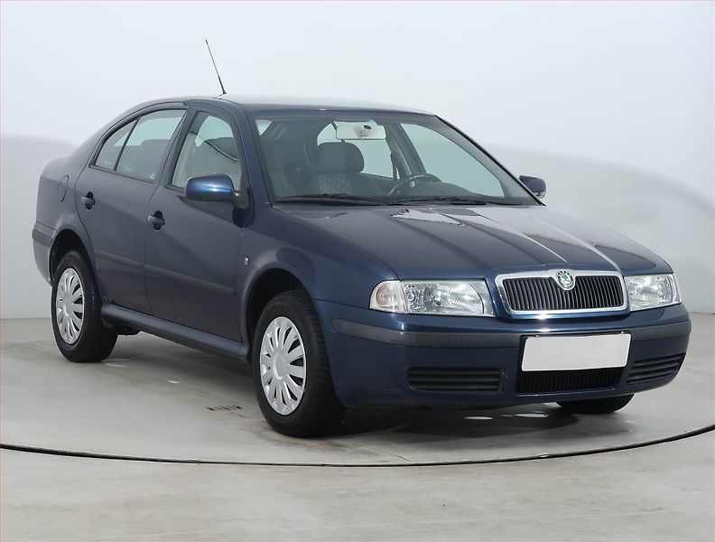 Škoda Octavia (2009) 1.6, LPG, po STK, Tažné - fotografie inzerátu