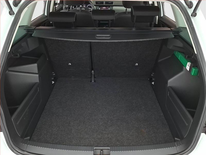 Škoda Fabia (2019) Style 1.0 TSI, Tempomat - fotka 13 z 17