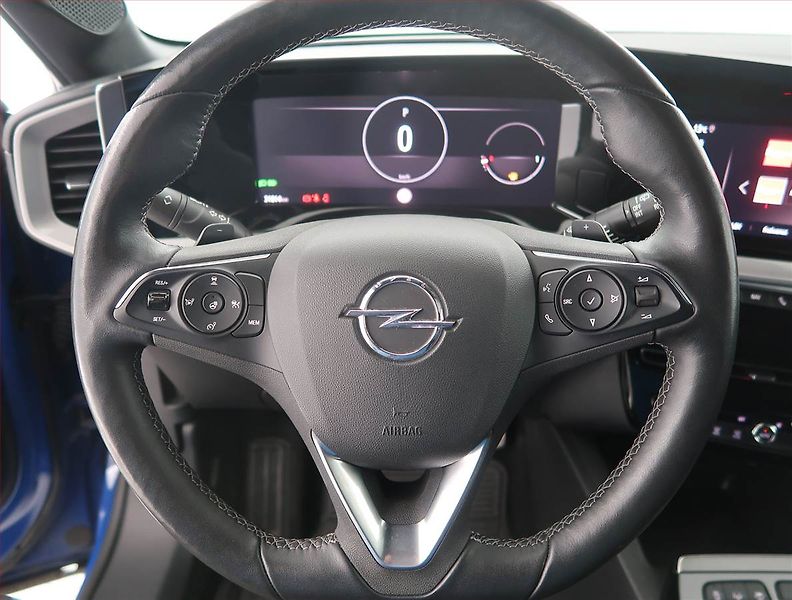 Opel Mokka (2022) Ultimate 1.2 Turbo - fotka 18 z 21