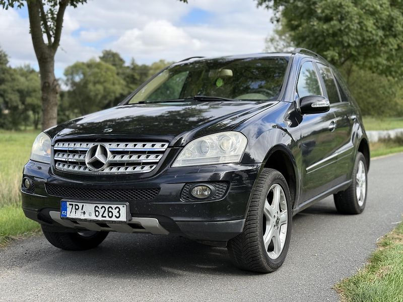 Mercedes-Benz Třídy M (2007) ML 320 CDi 4Matic 165kw - fotka 1 z 20