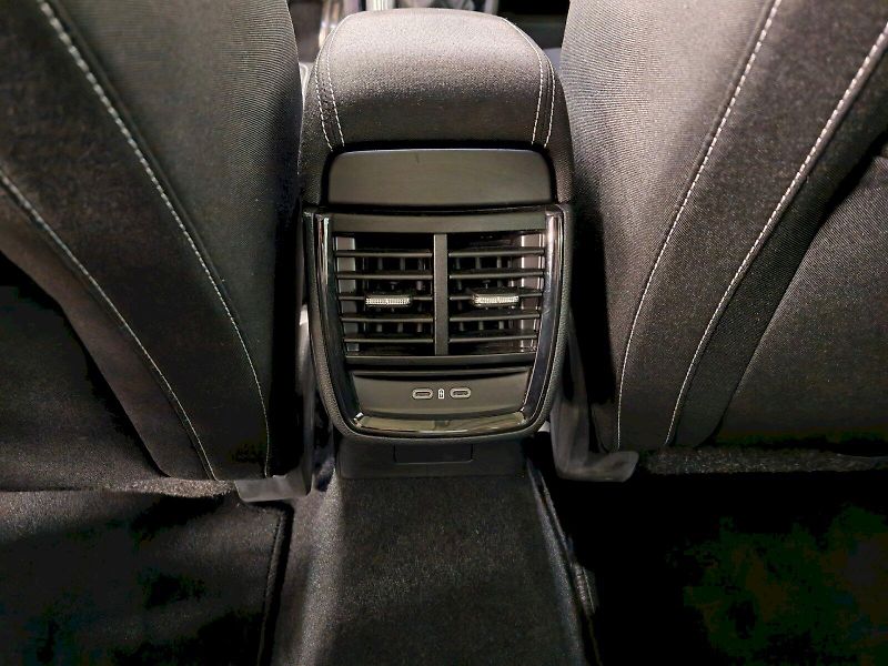 Škoda Kamiq (2025) 1.0 TSI 85 kW Monte Carlo - fotka 25 z 29