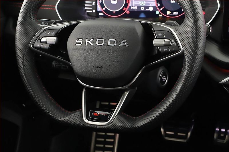 Škoda Octavia (2025) RS 2.0 TSI - fotka 8 z 20