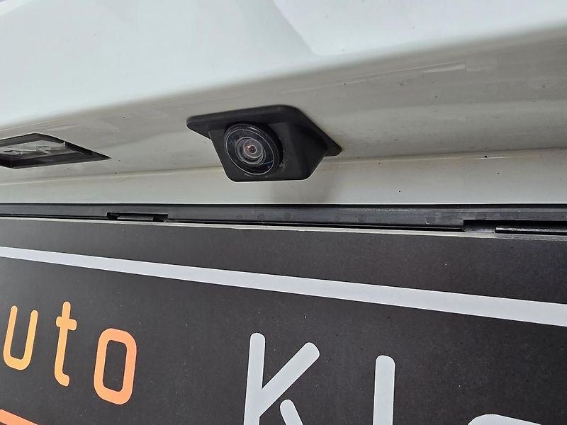 Volkswagen up! CNG KAMERA + DIGIKLIMA ČR - fotka 21 z 33